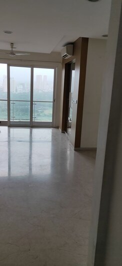 2 BHK Apartment For Sale in Lodha Fiorenza