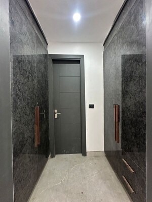 Building Lobby in 4 BHK Builder Floor at Parklands, Sector 85 – for Rent