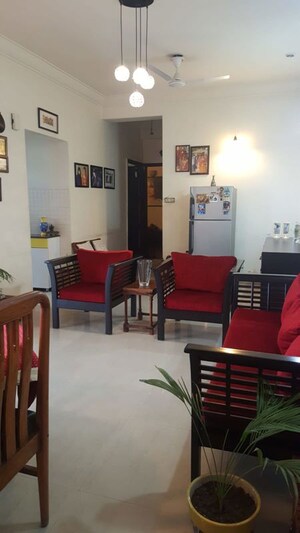 Living Room in 2 BHK Apartment at Antriksh Golf View, Sector 78 – for Rent