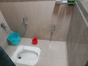 Bathroom in 1 RK Apartment at Andheri East – for Rent