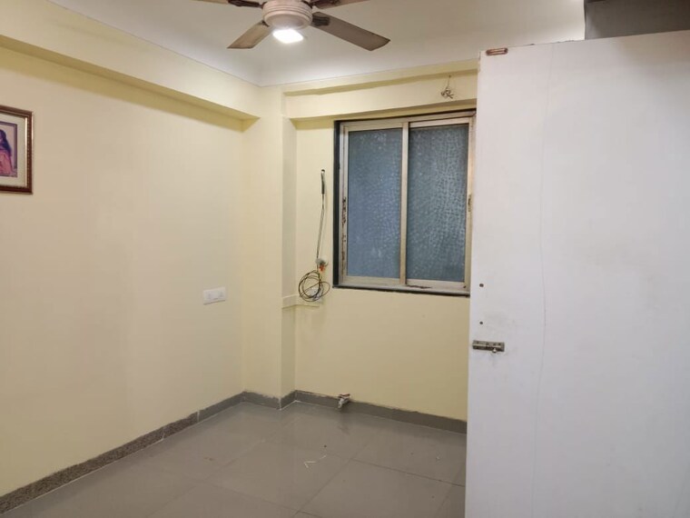 Room, andheri east 1 RK 400 Sq.Ft. Apartment In Andheri East Mumbai 9727416