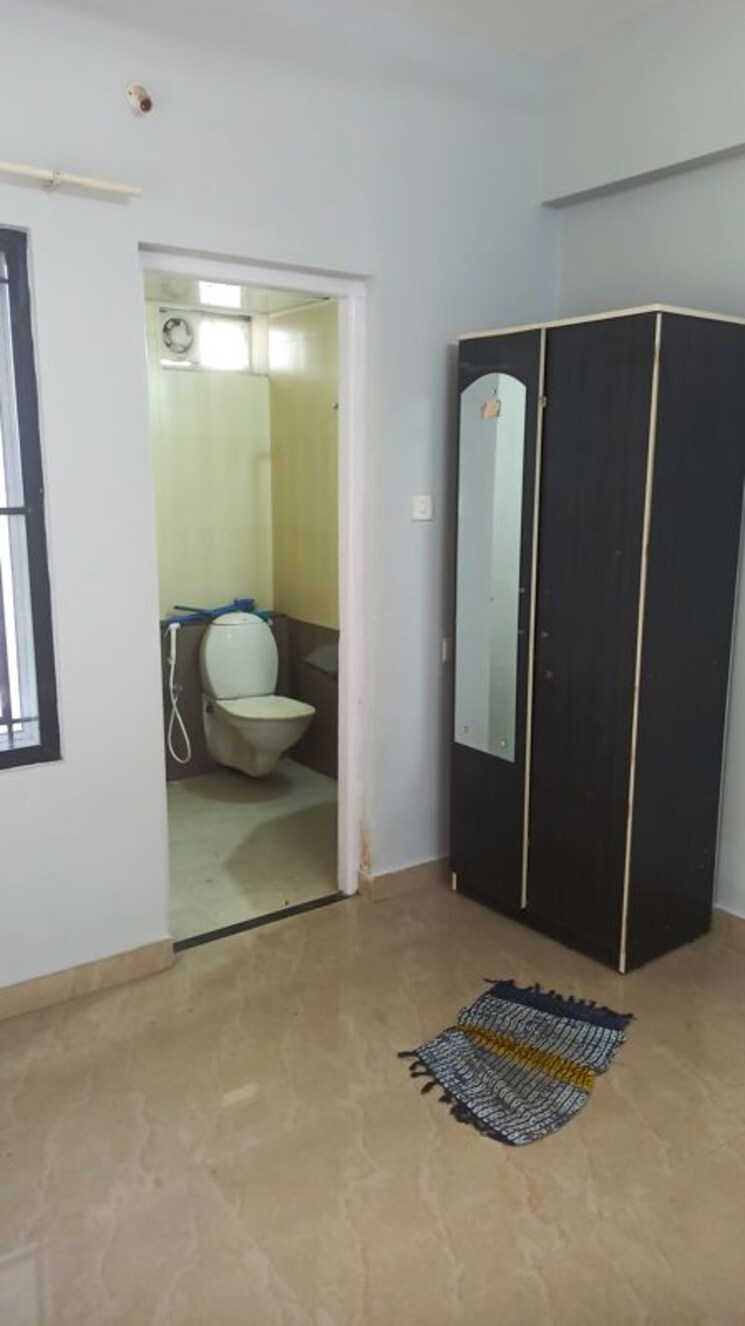 Room, thammanam 2 Bedroom 1200 Sq.Ft. Apartment In Thammanam Kochi 9727358