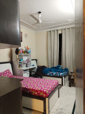 Bedroom in 3 BHK Builder Floor at Ashoka Enclave 3, Sector 35 – for Rent
