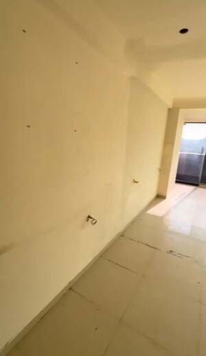 Room in  Office Space at Sola – for Rent