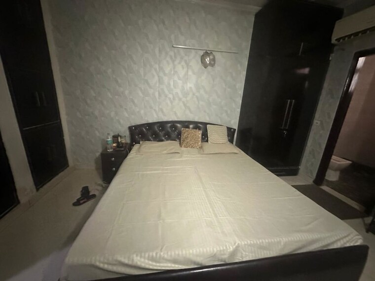 Kitchen, east of kailash 3 Bedroom 125 Sq.Yd. Builder Floor In East Of Kailash Delhi 9727481