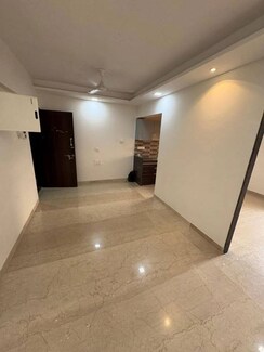 2 BHK Apartment For Rent in Platinum Prive