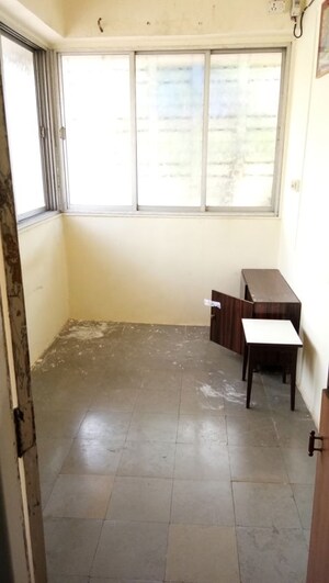 1 RK Apartment For Sale in Samarth Nagar Building, Sion