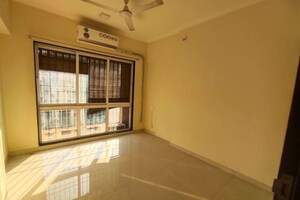 Room in 2 BHK Apartment at Sethia Grandeur, Bandra East – for Rent