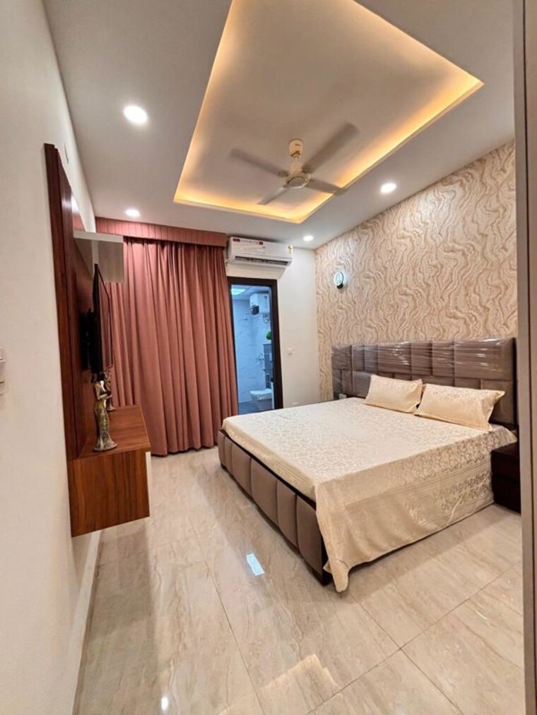 Master Bedroom, vip road 3 Bedroom 1650 Sq.Ft. Apartment In Vip Road Zirakpur 9727509