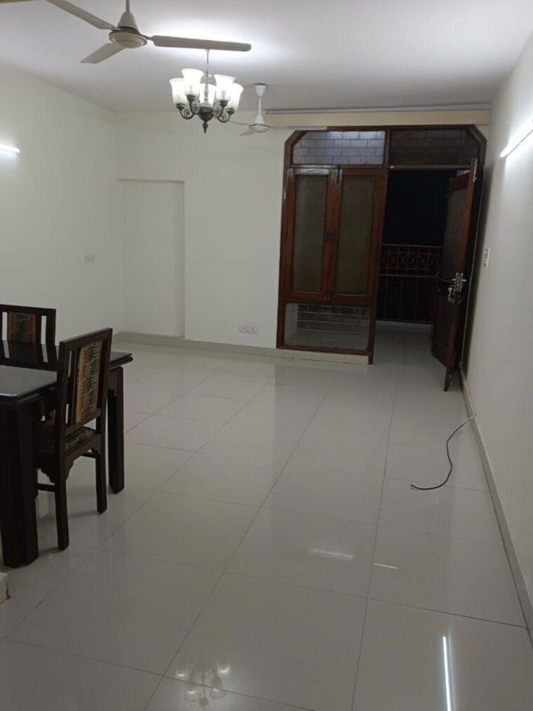 Dinning Area, dayanand colony 2 Bedroom 1099 Sq.Ft. Builder Floor In Dayanand Colony Delhi 9727447