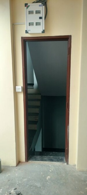 Building Lobby in 2 BHK Builder Floor at Maidan Garhi – for Rent