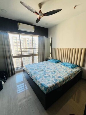 Bedroom in 2 BHK Apartment at Sheth Vasant Oasis, Andheri East – for Rent