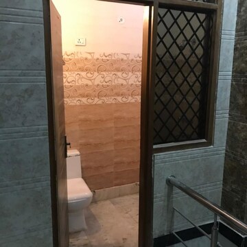 Balcony in 2 BHK Apartment at Rwa Jalvayu Vihar Noida, Sector 25 – for Rent