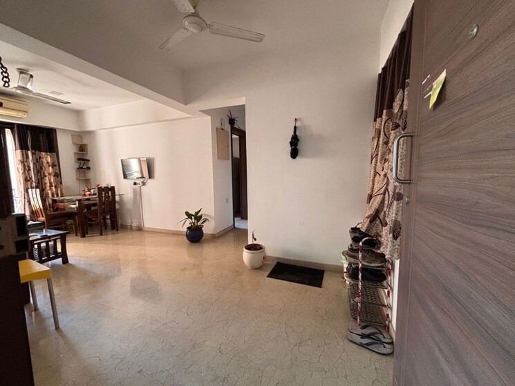 Room, satellite-royale 2 Bedroom 500 Sq.Ft. Apartment In Goregaon East Mumbai 9727565