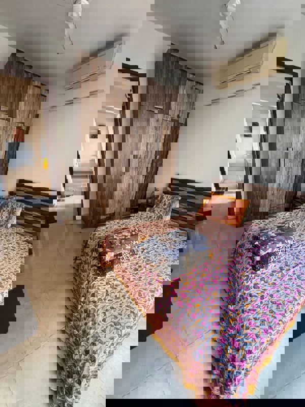 2 BHK Apartment For Rent in Satellite Royale