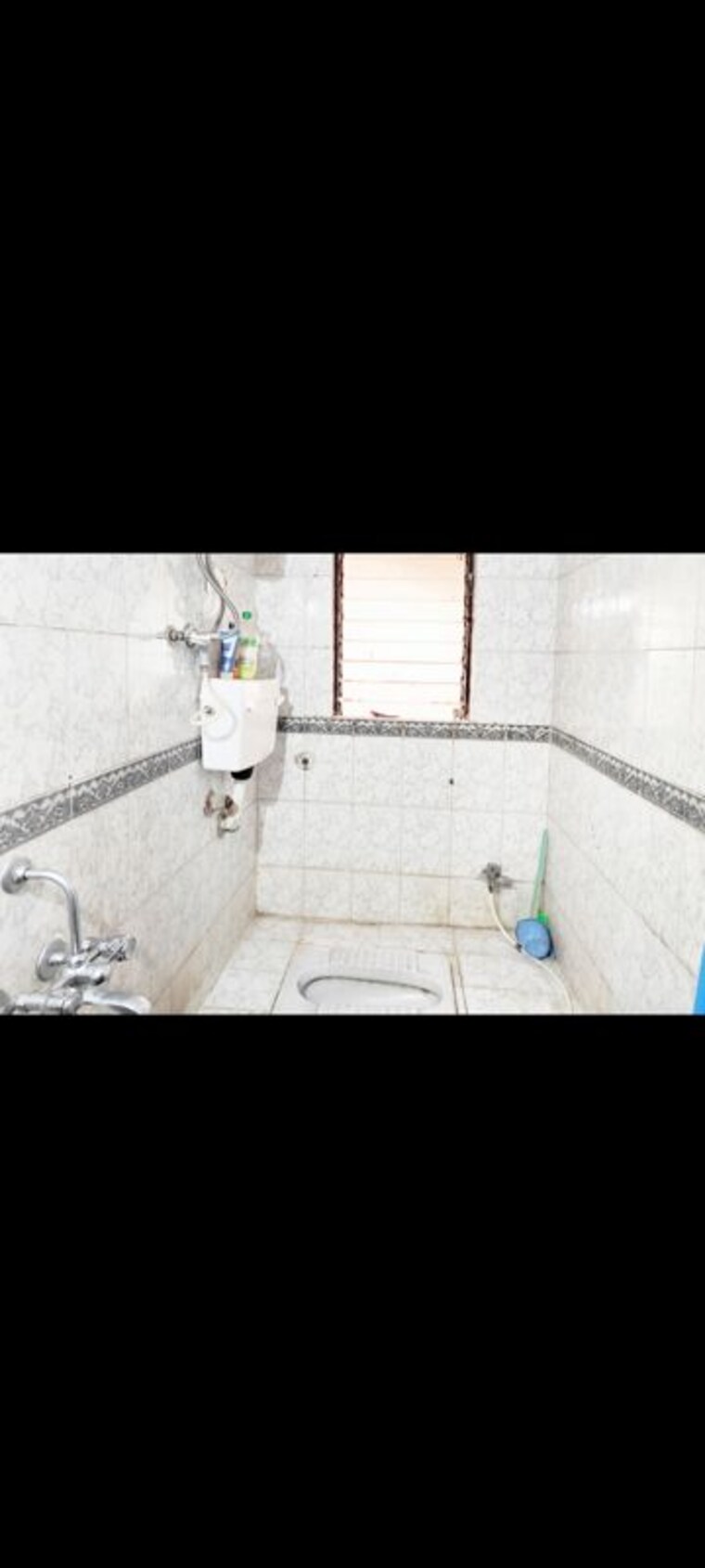 Bathroom, malad west Pg For Boys In Malad West 9727592