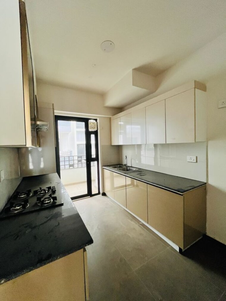 Kitchen, adani-samsara 3 Bedroom 2500 Sq.Ft. Builder Floor In Sector 60 Gurgaon 9727620