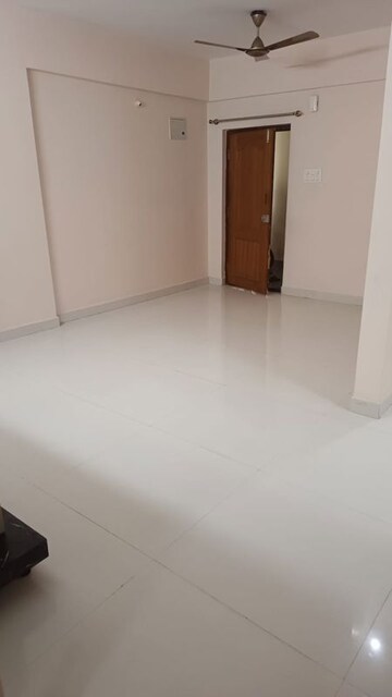 2 BHK Builder Floor For Rent in Green Rose Manshions, Belathur