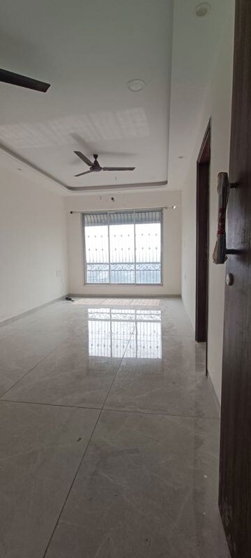 2 BHK Apartment For Rent in Adityaraj Gateway, Ghatkopar East