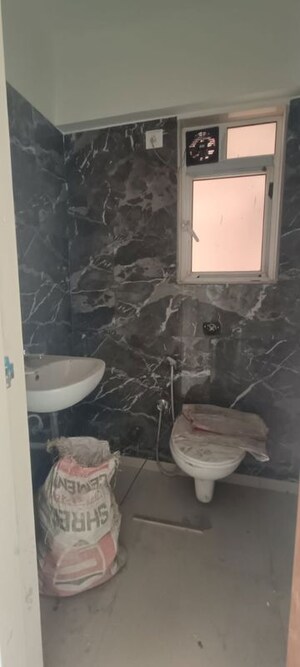 Master Bedroom in 2 BHK Apartment at Adityaraj Gateway, Ghatkopar East – for Rent