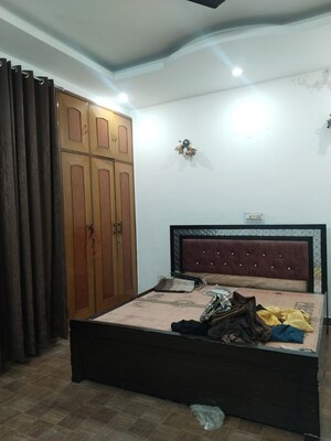 Bedroom in 3 BHK Builder Floor at Sector 35 – for Rent