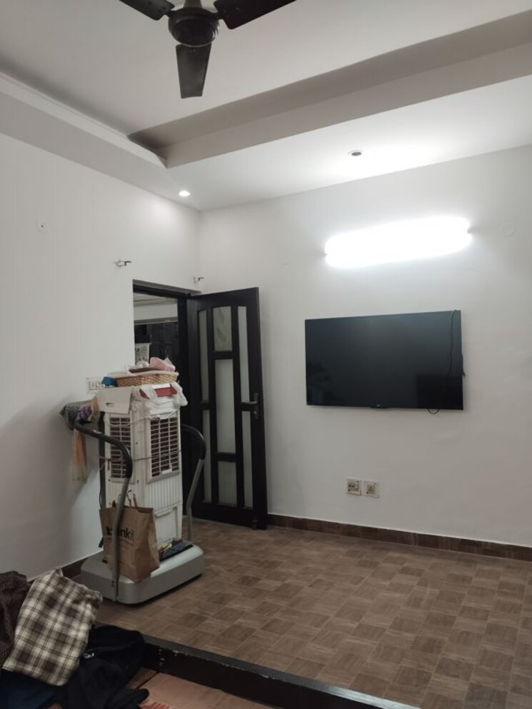 Living Room, sector 35 3 Bedroom 3150 Sq.Ft. Builder Floor In Sector 35 Faridabad 9727639