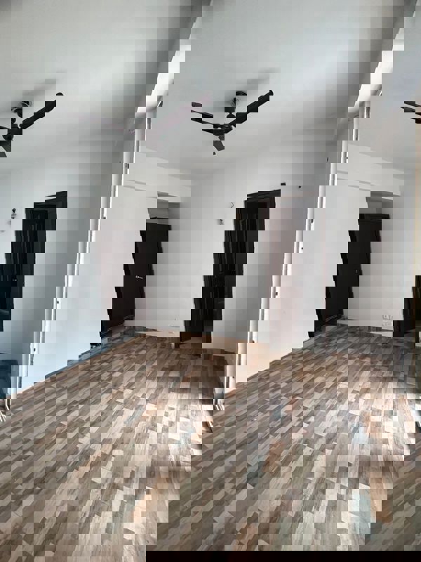 2 BHK Apartment For Sale in Wall Rock Aishwaryam