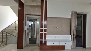Room in 4 BHK Villa at Mayfair Villas Tellapur, Tellapur – for Rent