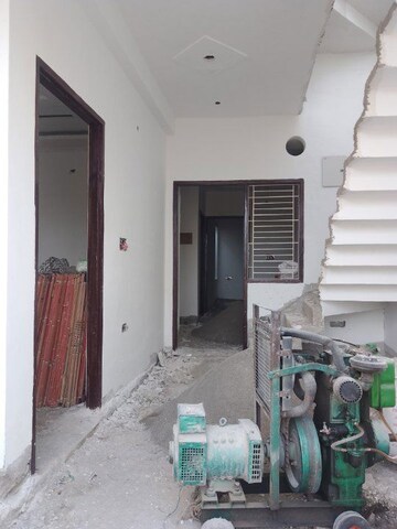 Parking in 3 BHK Independent House at Gulmohar Green, Gomti Nagar – for Sale