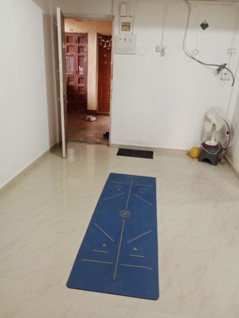 Master Bedroom, gokuldham-complex 1 RK 300 Sq.Ft. Apartment In Goregaon East Mumbai 9727699