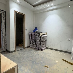 Bedroom in 3 BHK Builder Floor at Chattarpur – for Sale