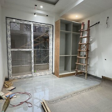 Bedroom in 3 BHK Builder Floor at Chattarpur – for Sale