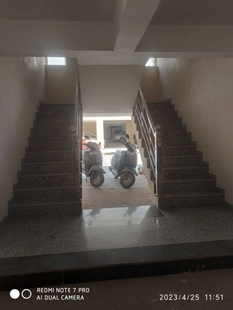 undefined, shiva-motia-huys 3 Bedroom 1640 Sq.Ft. Apartment In Pir Machalla Zirakpur 9727711