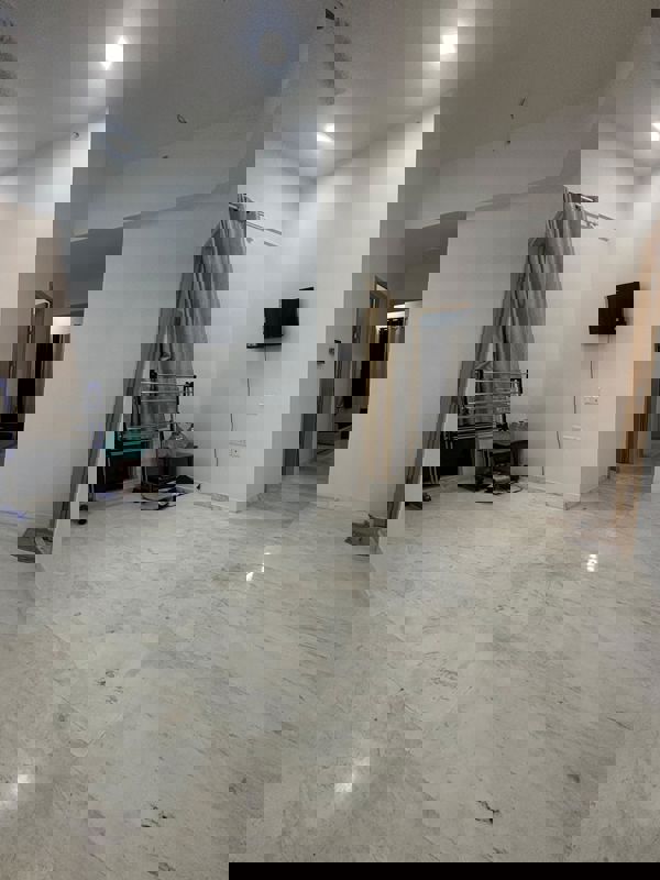 2 BHK Apartment For Rent in Lodha Bel Air