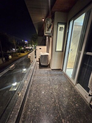 Kitchen in 1 BHK Builder Floor at Sector 45 – for Rent