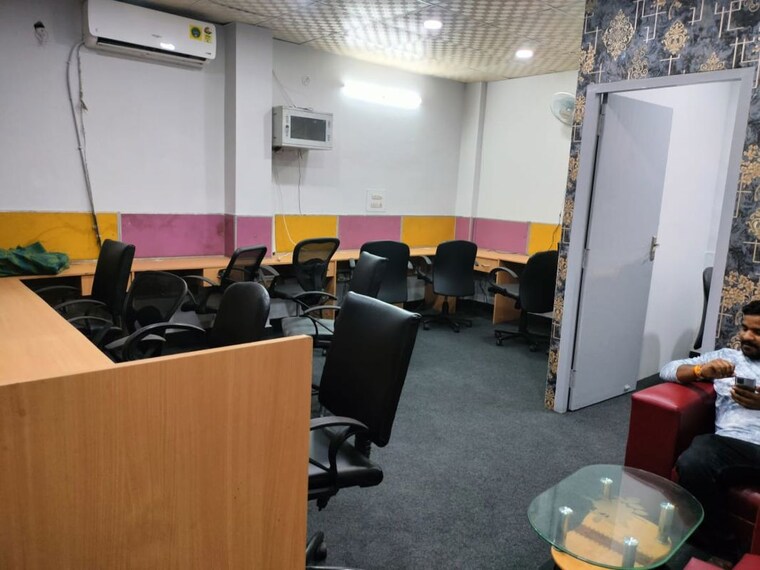 Team Area, sector 3 Commercial Office Space 550 Sq.Ft. In Sector 3 Noida 9727753