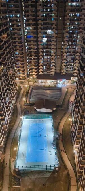 3.5 BHK Apartment – Exterior View View at Gaur City 2 - 14th Avenue, Sector 16c Greater Noida - for Rent