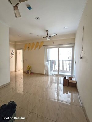 Living Room in 3.5 BHK Apartment at Gaur City 2 - 14th Avenue, Sector 16c Greater Noida – for Rent