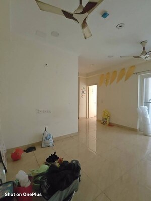 Master Bedroom in 3.5 BHK Apartment at Gaur City 2 - 14th Avenue, Sector 16c Greater Noida – for Rent