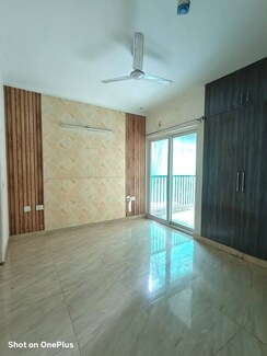 3.5 BHK + Study Room Apartment For Rent in Gaur City 2 - 14th Avenue