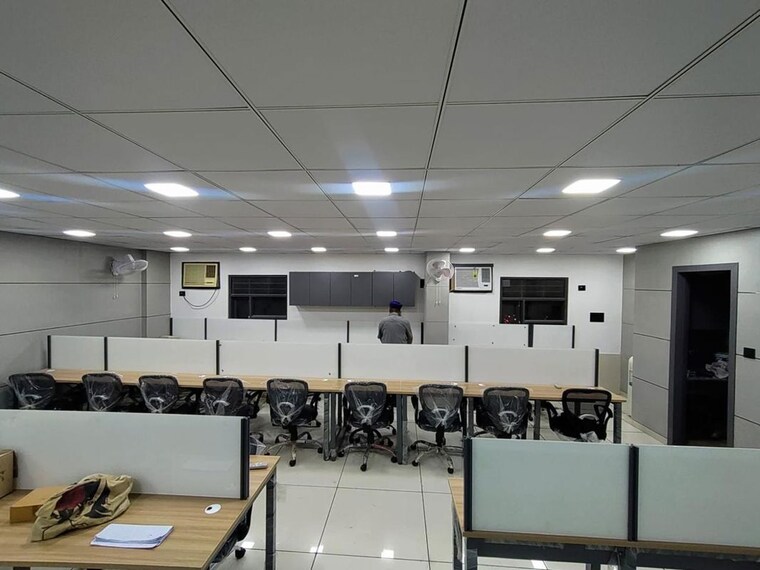 Team Area, mahavir enclave 1 Commercial Office Space 2000 Sq.Ft. In Mahavir Enclave 1 Delhi 9727772