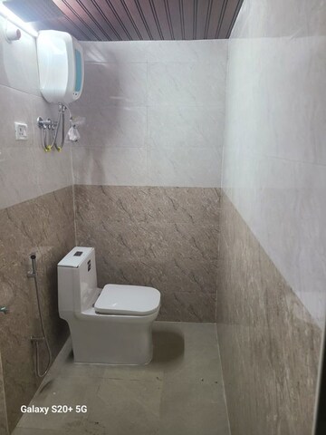 Bathroom in 2 BHK Builder Floor at Lajpat Nagar ii – for Rent