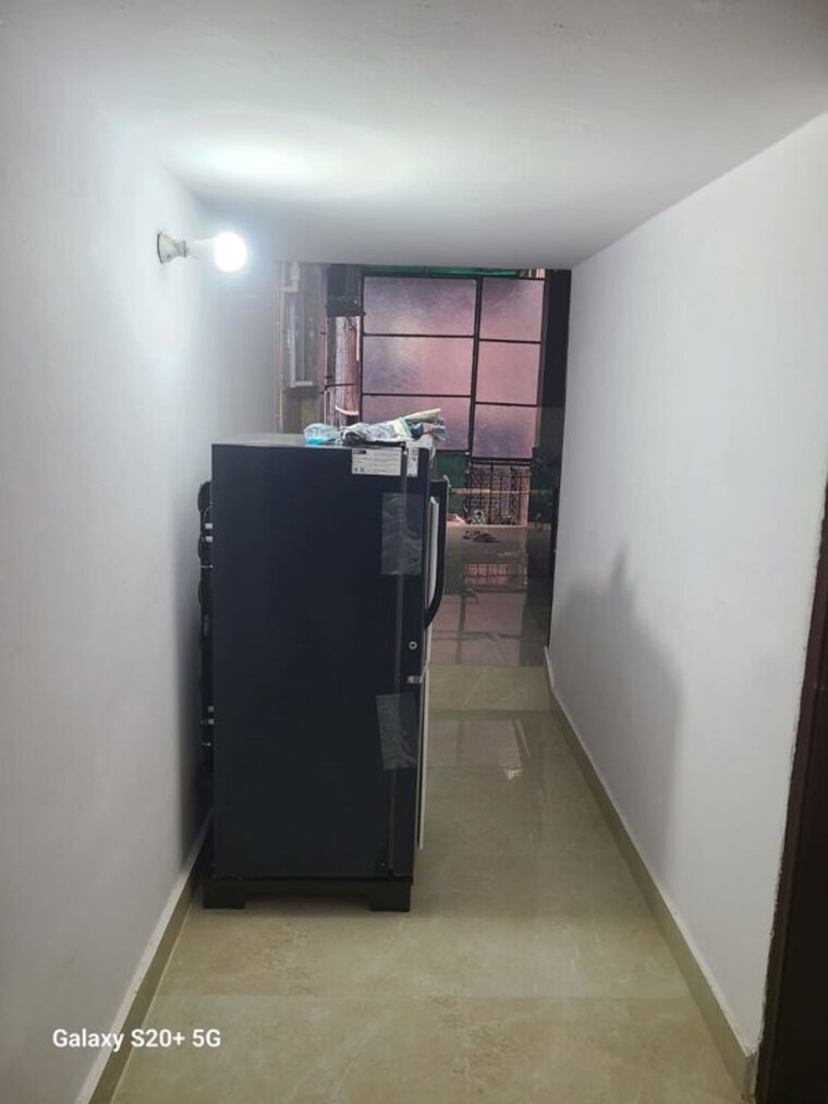 Room, lajpat nagar ii 2 Bedroom 900 Sq.Ft. Builder Floor In Lajpat Nagar ii Delhi 9727773