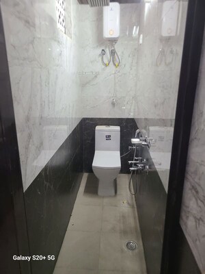 Kitchen in 2 BHK Builder Floor at Lajpat Nagar ii – for Rent