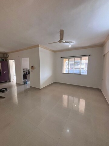 Room in 3 BHK Apartment at Namrata Magic Pimple Saudagar, Pimple Saudagar – for Rent