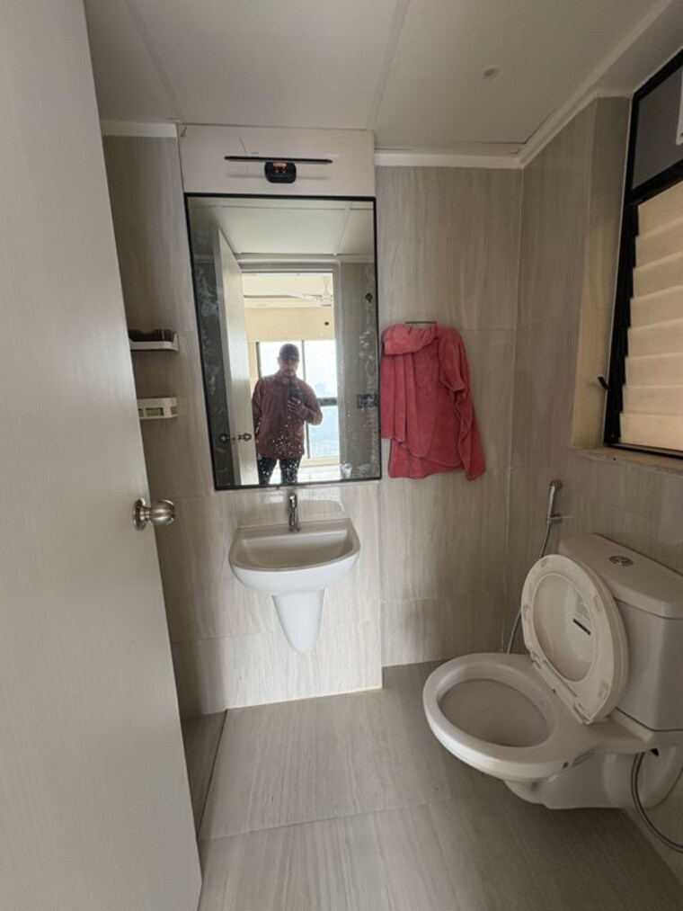 Bathroom, runwal-gardens-phase-3 1 Bedroom 446 Sq.Ft. Apartment In Kalyan Shilphata Road Thane 9727809