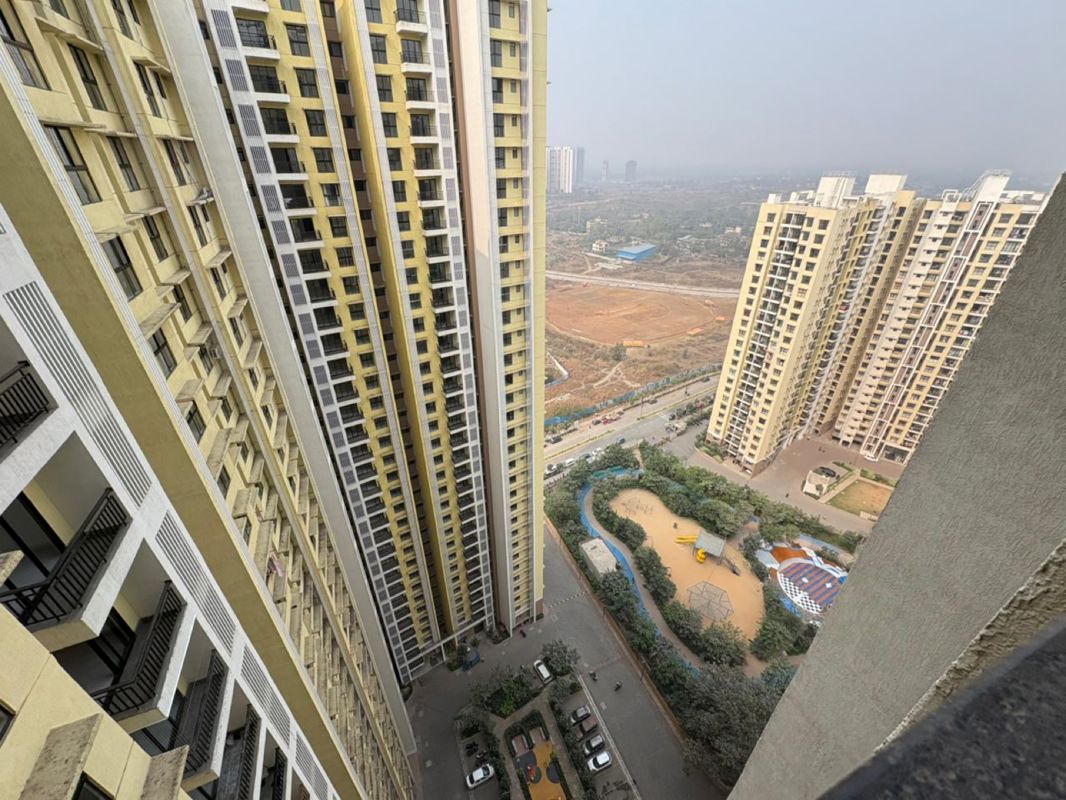 1 BHK + Pooja Room Apartment For Rent in Runwal Gardens Phase 3