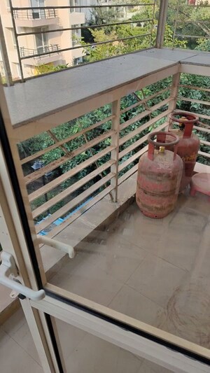 2 BHK Apartment For Rent in Unitech Fresco, Sector 50