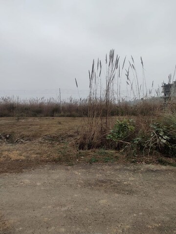  Plot For Sale in Sector 26