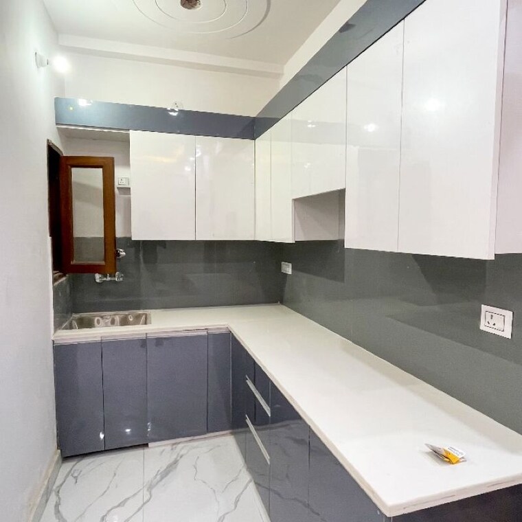 Kitchen, dwarka 3 Bedroom 100 Sq.Yd. Builder Floor In Dwarka Delhi 9727856